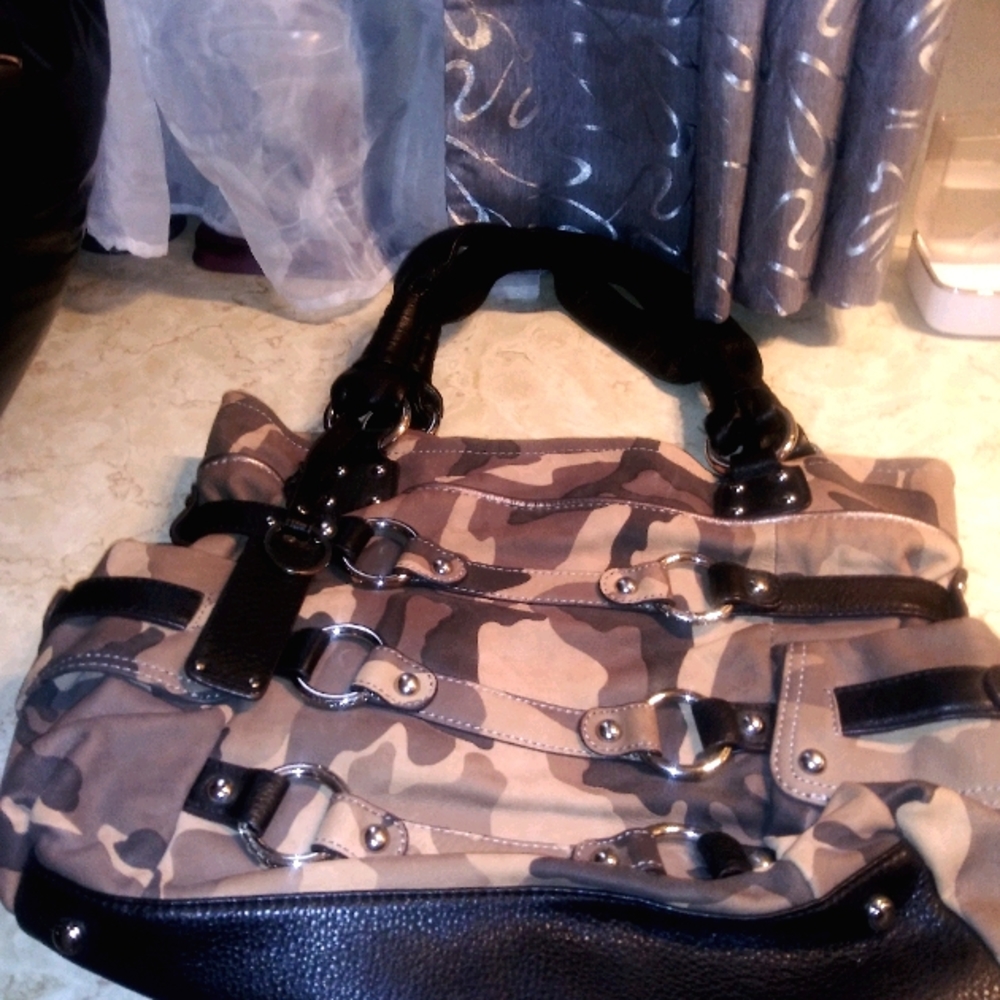 B Makowsky tote bag